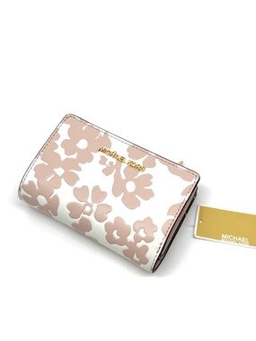 Michael Kors Medium Quilted Bifold Zip Chain Wallet Powder Blush